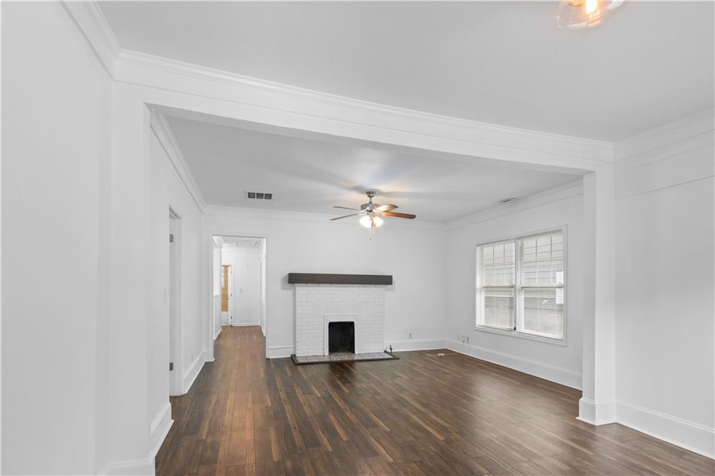 244 Laurel Avenue SW