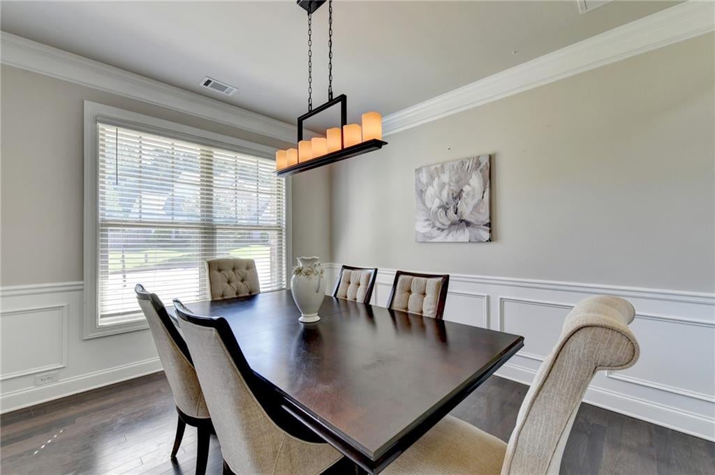 3860 Grandview Manor Drive