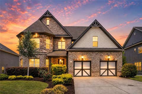 Homes For Sale - 4615 Davis Farms Drive<br/> Cumming, GA 30040