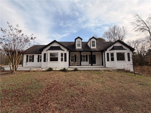 Homes For Sale - 4625 Spout Springs Road<br/> Buford, GA 30519