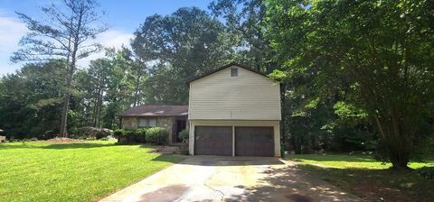 A home in Lithonia