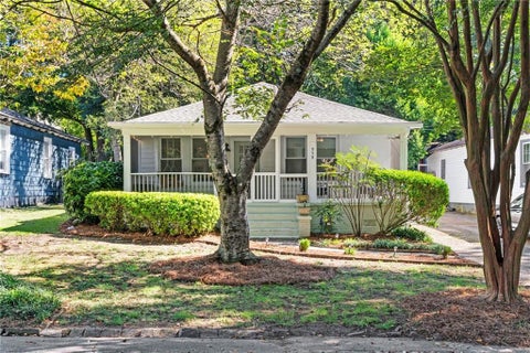 Photo of 959 Hall Place NW, Atlanta, GA 30318 (MLS # 7855268)
