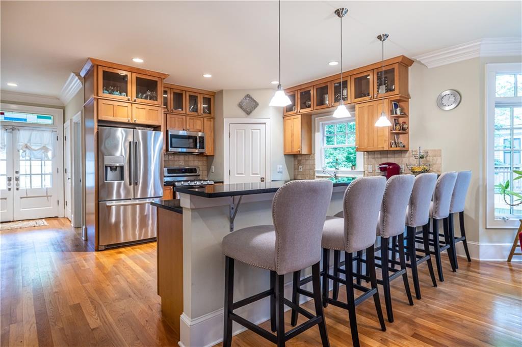655 Moreland Avenue, Atlanta, Georgia image 22