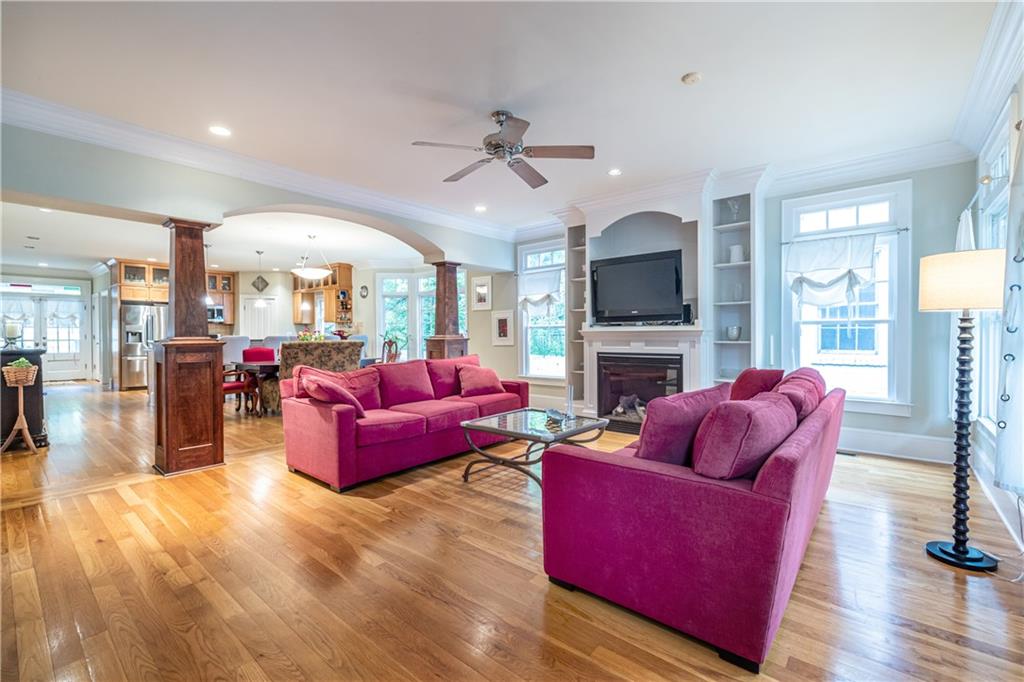 655 Moreland Avenue, Atlanta, Georgia image 10