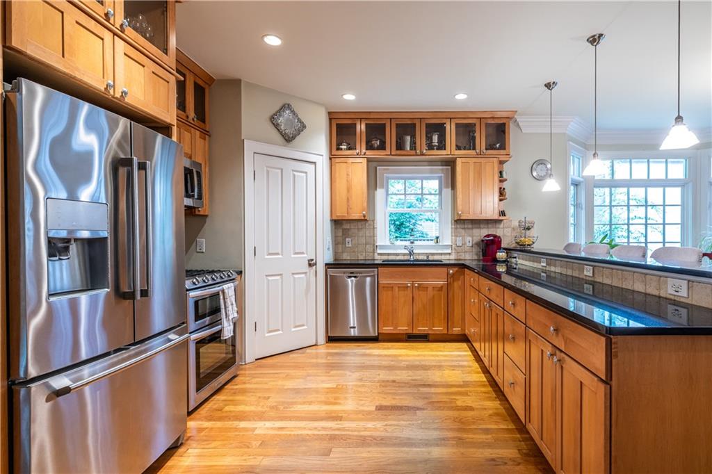 655 Moreland Avenue, Atlanta, Georgia image 24