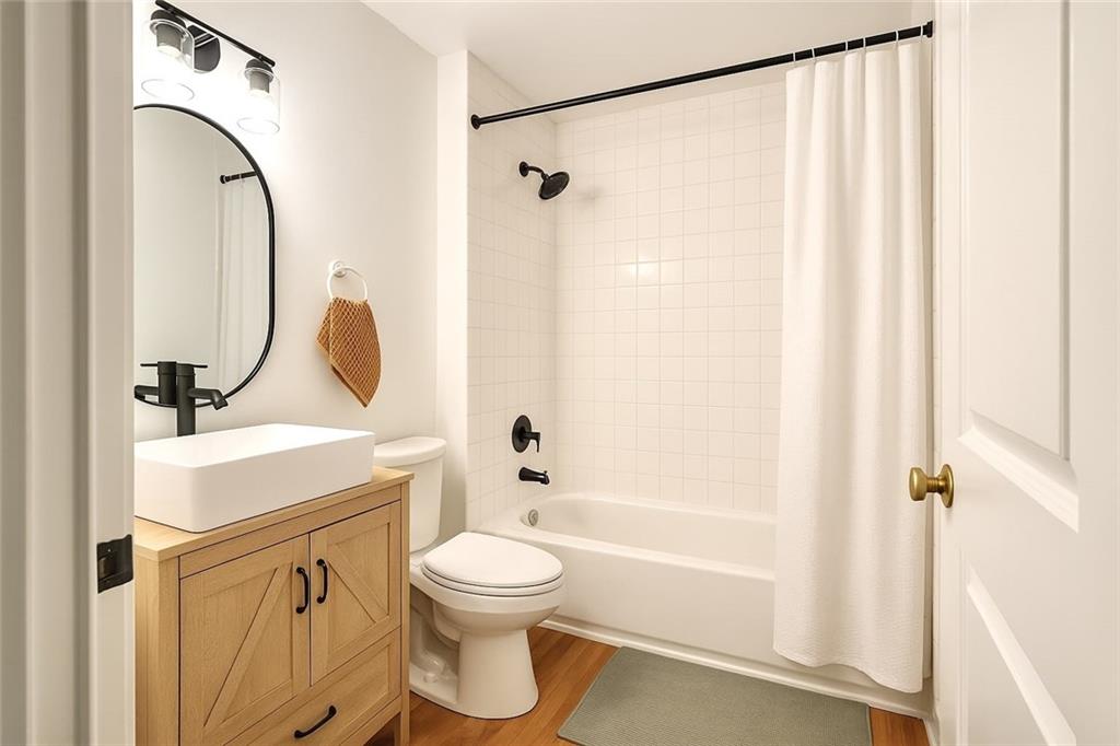 690 Piedmont Avenue NE 6