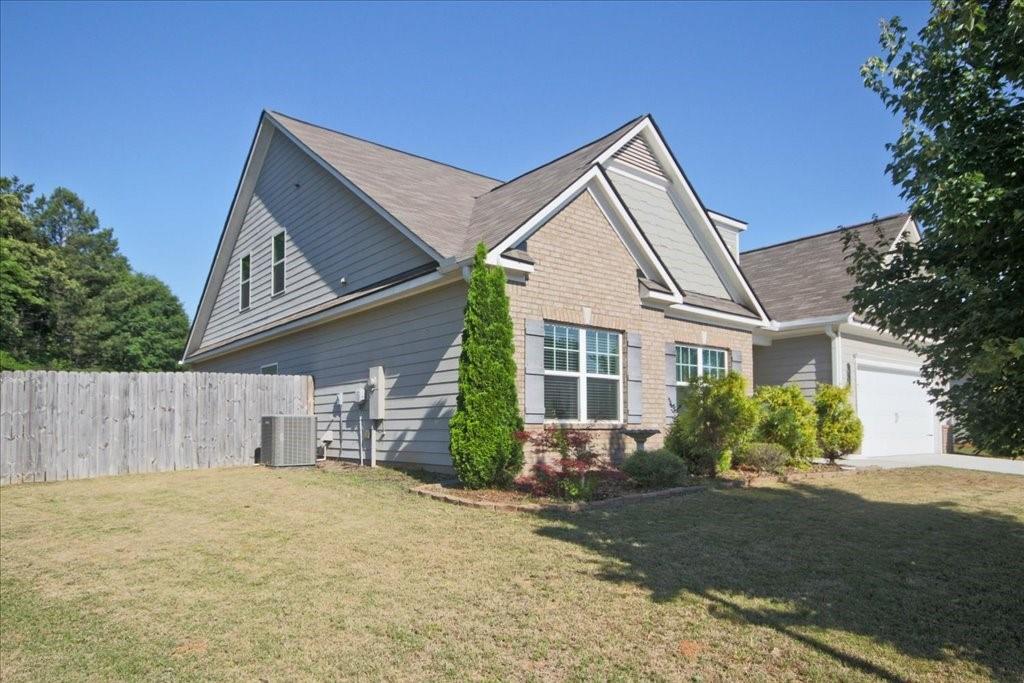 62 Flower Petal Way