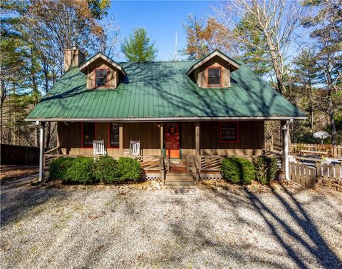 858 River Forest Run Cleveland GA 30528