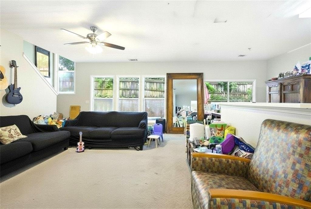 4161 Magnolia Glen Walk