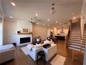 4570 Waterside Parkway