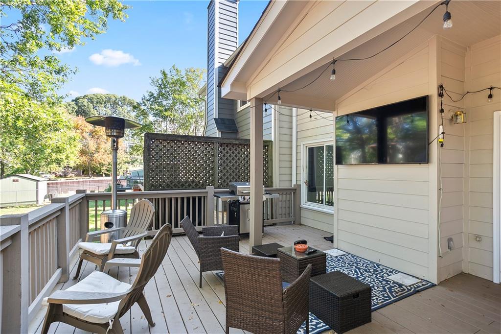 Northwest Pointe - Residential Lease