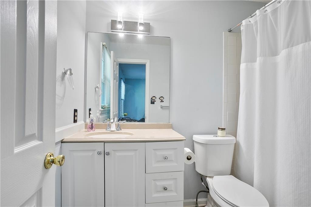 Northwest Pointe - Residential Lease