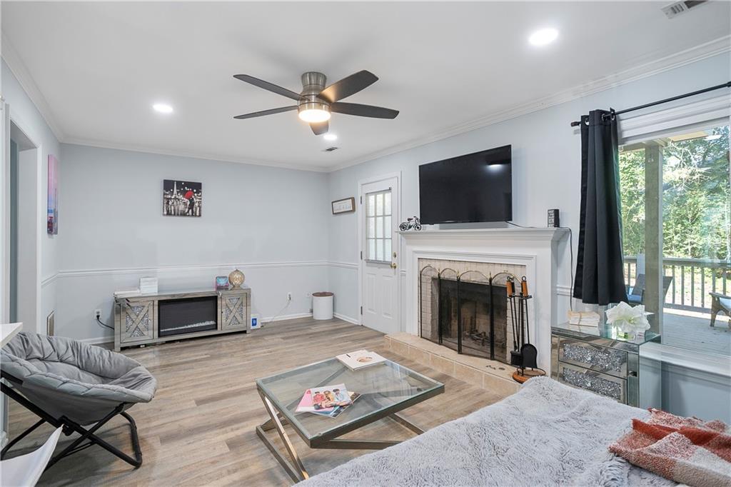 Northwest Pointe - Residential Lease