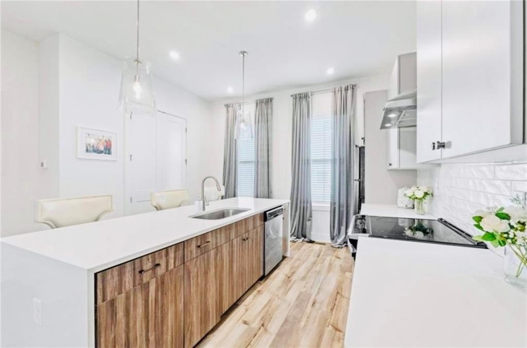 68 Adore Court