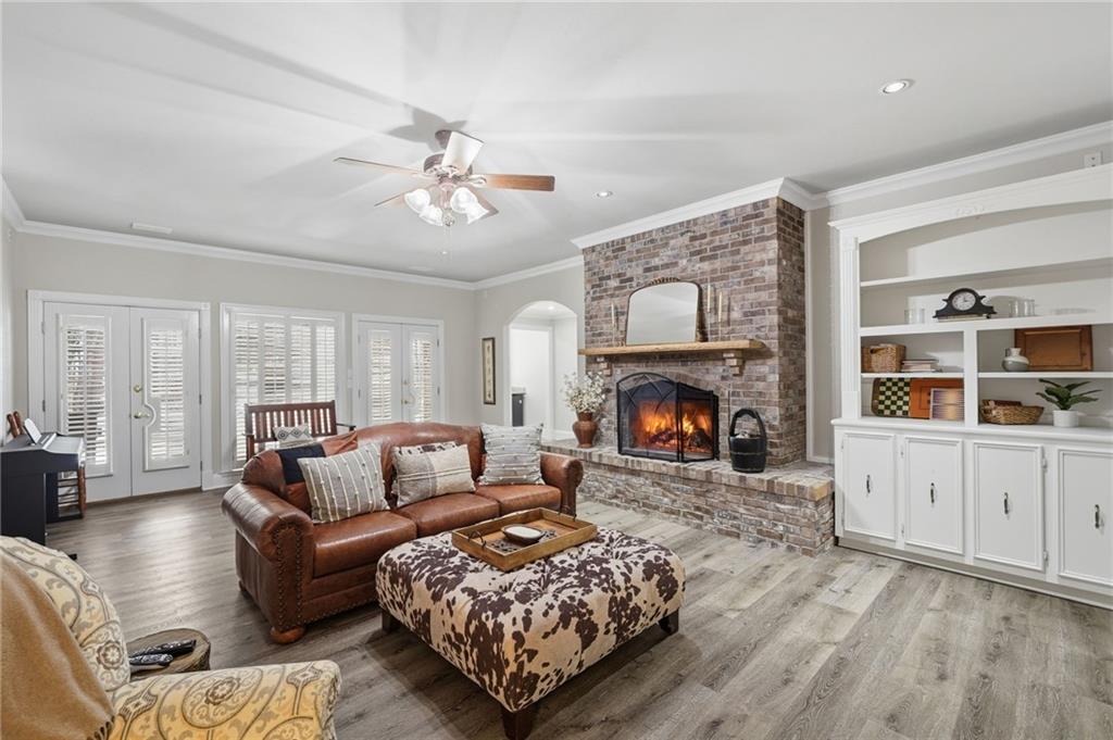 Canton, Georgia, 30114, United States, 5 Bedrooms Bedrooms, ,5 BathroomsBathrooms,Residential,Active,2024172