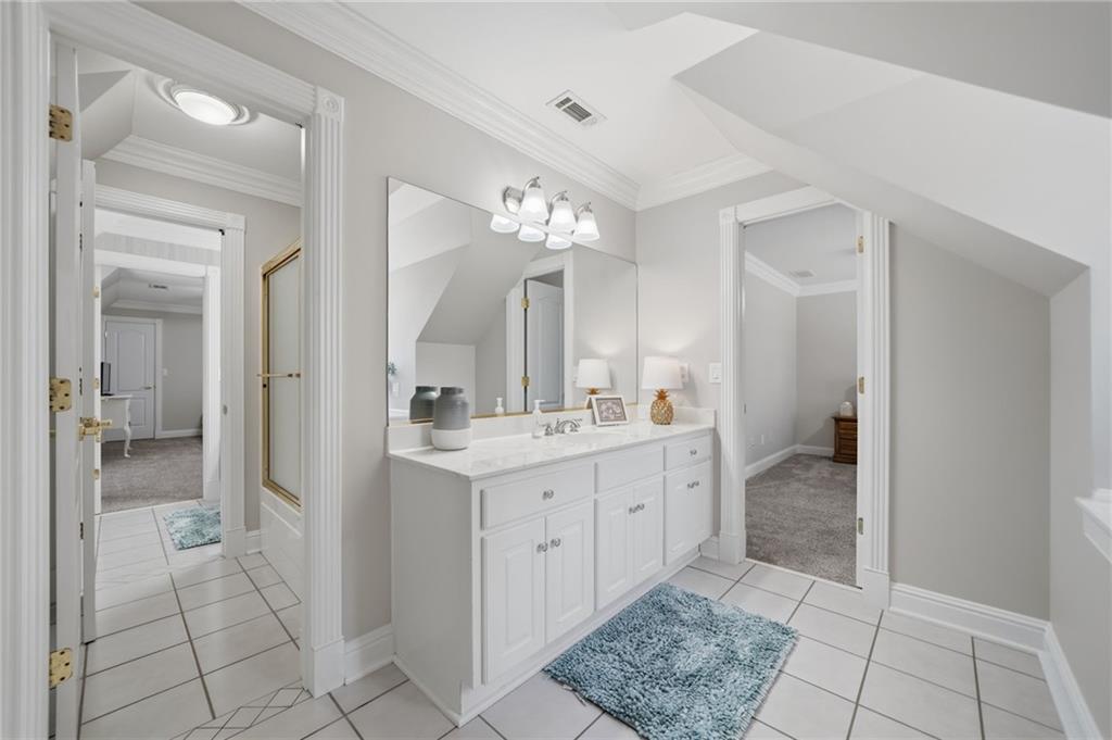 Canton, Georgia, 30114, United States, 5 Bedrooms Bedrooms, ,5 BathroomsBathrooms,Residential,Active,2024172