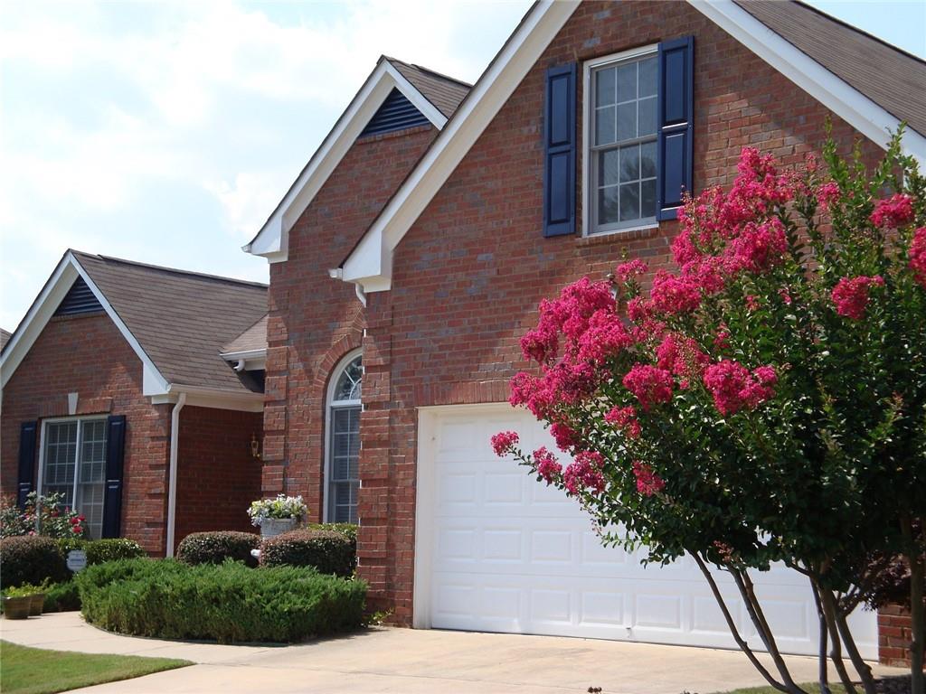 6231 Mountain Ridge Circle