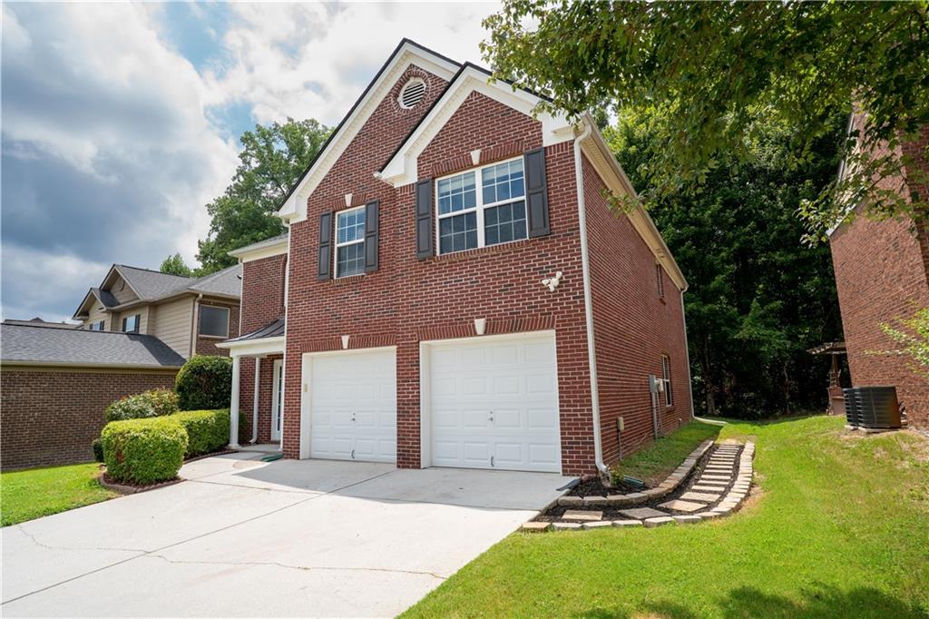 3243 Newtons Crest Circle