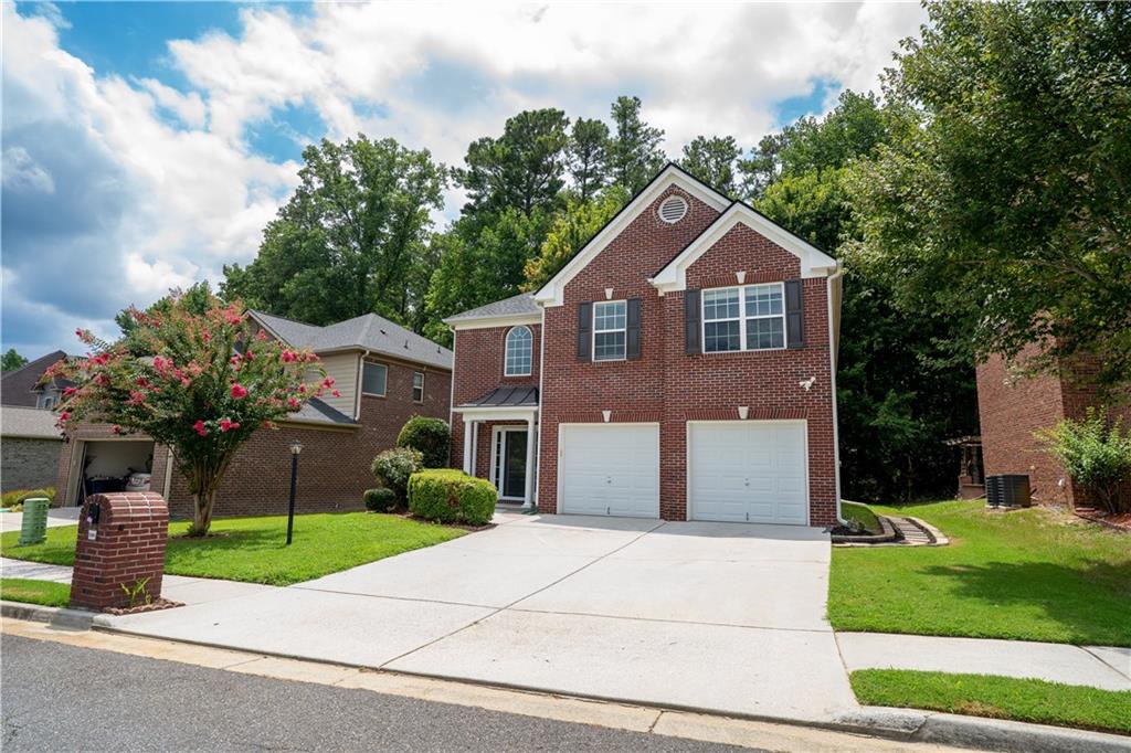 3243 Newtons Crest Circle