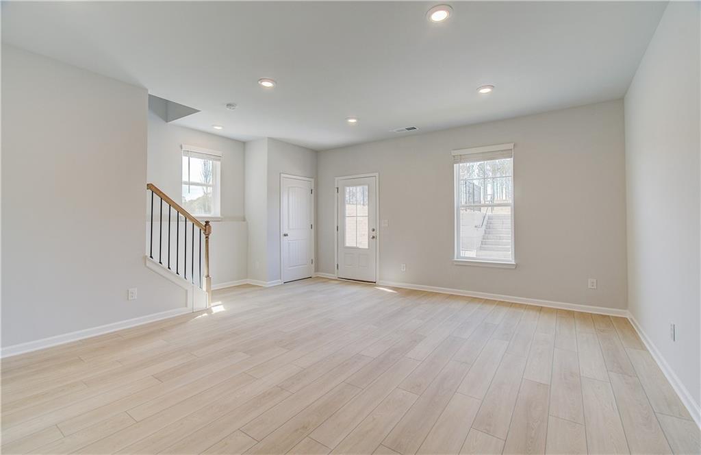 294 Daybreak Lane, Newnan, Georgia image 6