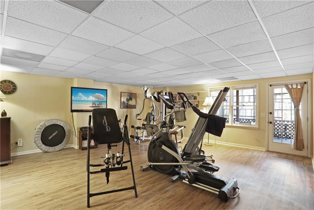 1421 Eryn Circle, Suwanee, Georgia image 30