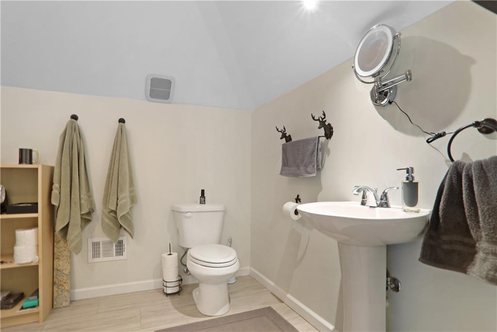 1421 Eryn Circle, Suwanee, Georgia image 24