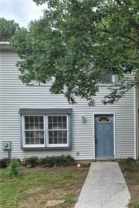 Townhouse For Sale - 6437 Meadow Rue Drive<br/> Peachtree Corners, GA 30092