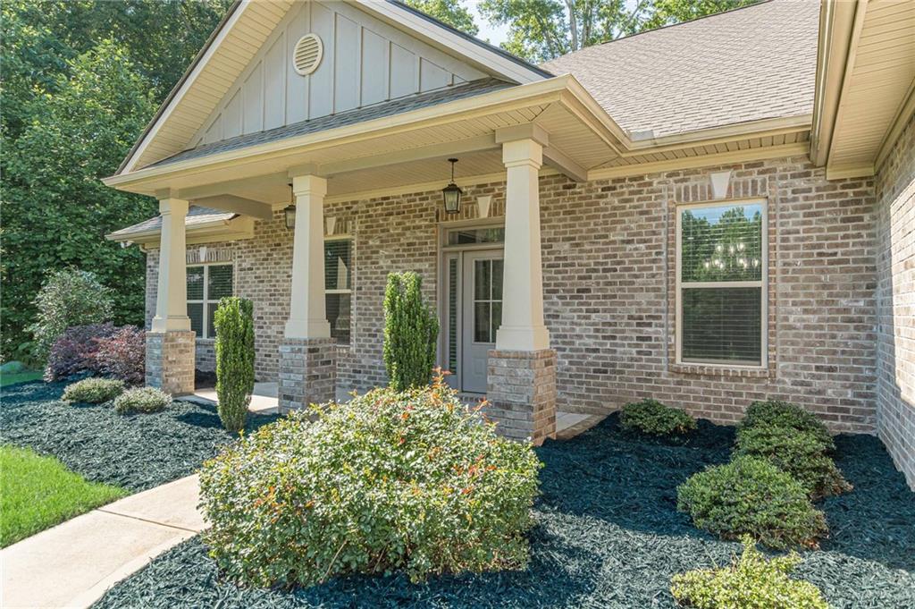 150 Whitworth Drive, Locust Grove, Georgia image 4