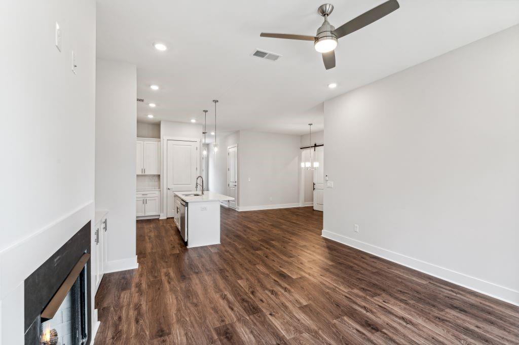 8210 Sonata Lane, Cumming, Georgia image 10