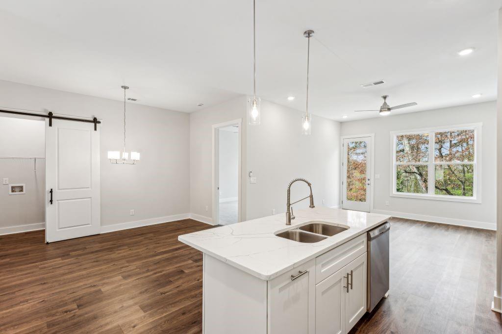 8210 Sonata Lane, Cumming, Georgia image 7