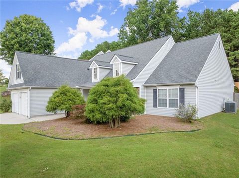 A home in Flowery Branch