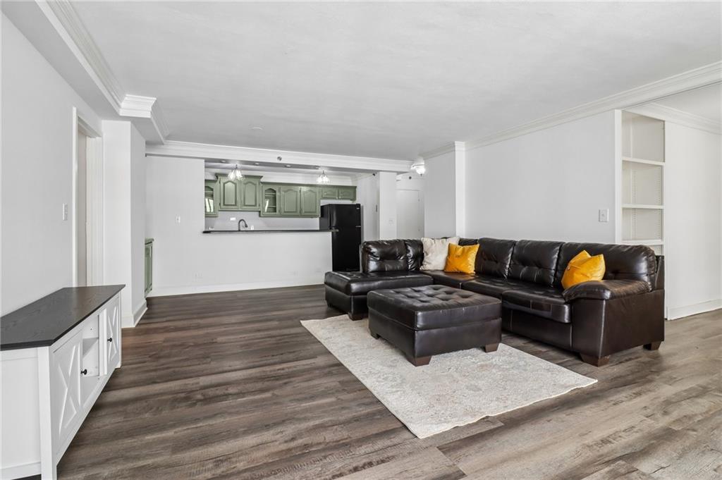 620 Peachtree Street NE 904