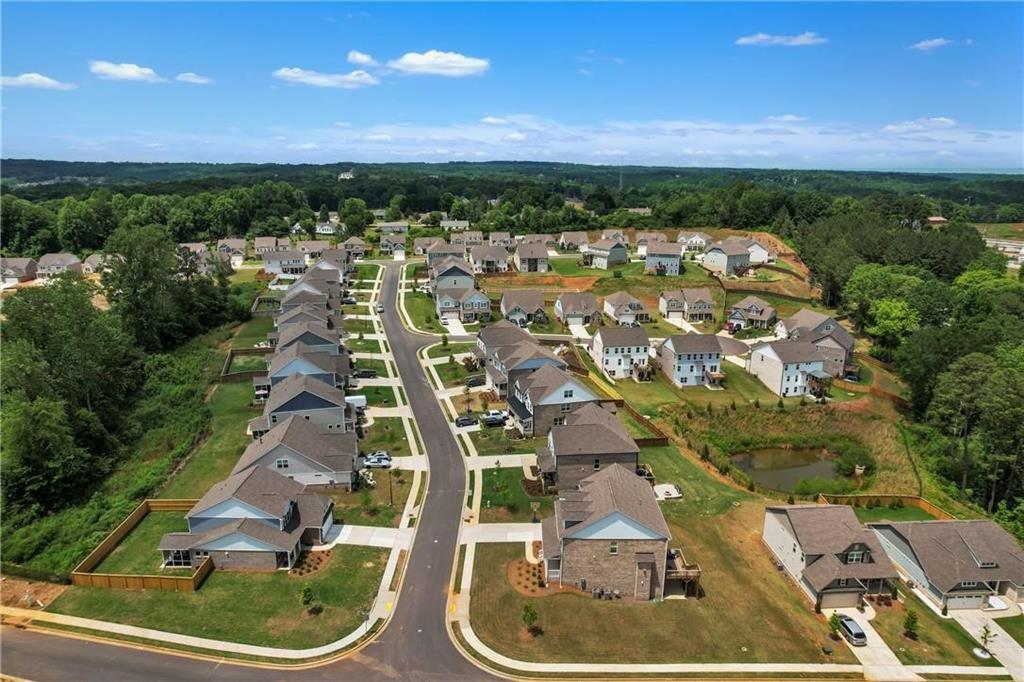 7020 Manchester Drive, Flowery Branch, Georgia image 30