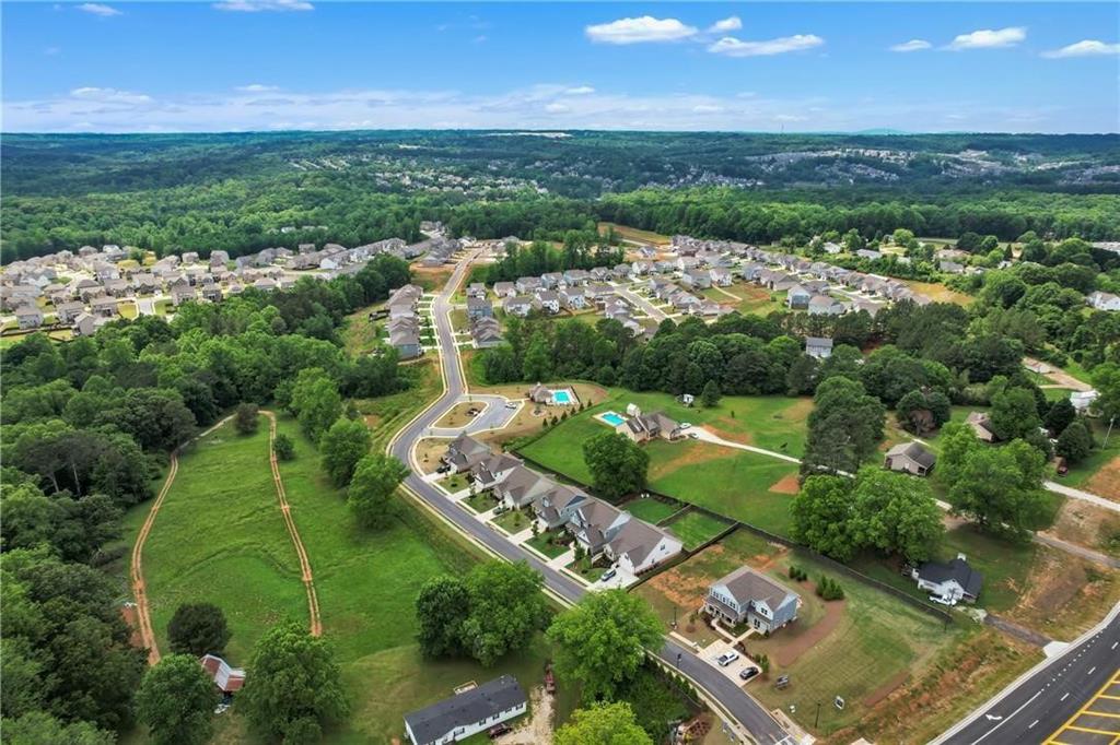 7020 Manchester Drive, Flowery Branch, Georgia image 35
