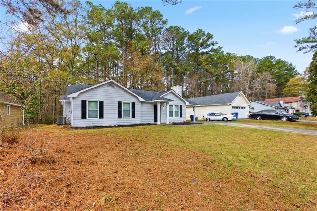 6385 Emerald Pointe Circle