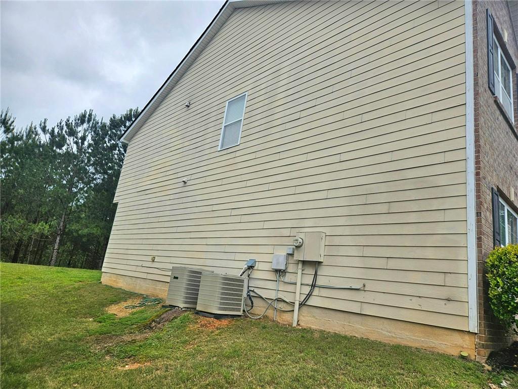 4925 Locherby Drive, Fairburn, Georgia image 27
