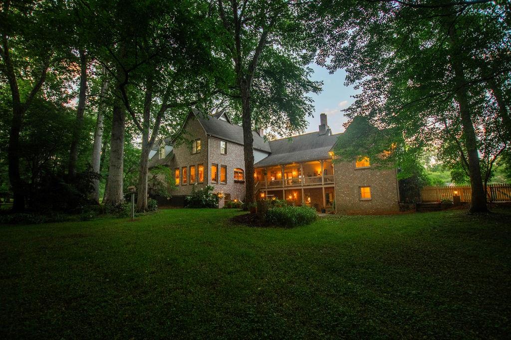 1145 Thurston Snow Road