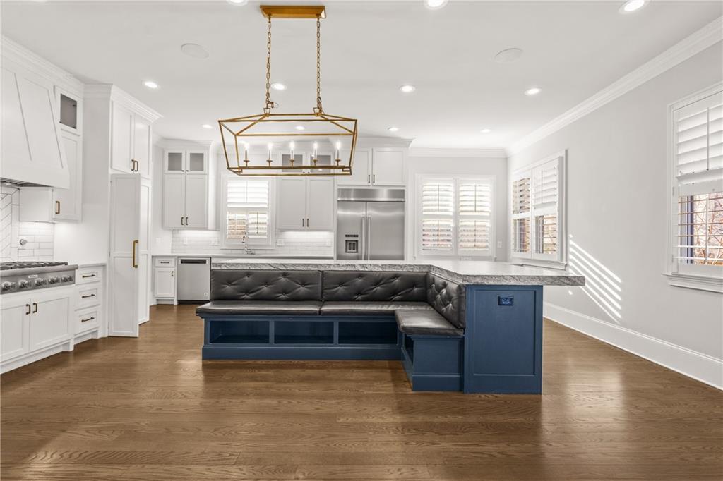 925 Sunny Meadows Lane