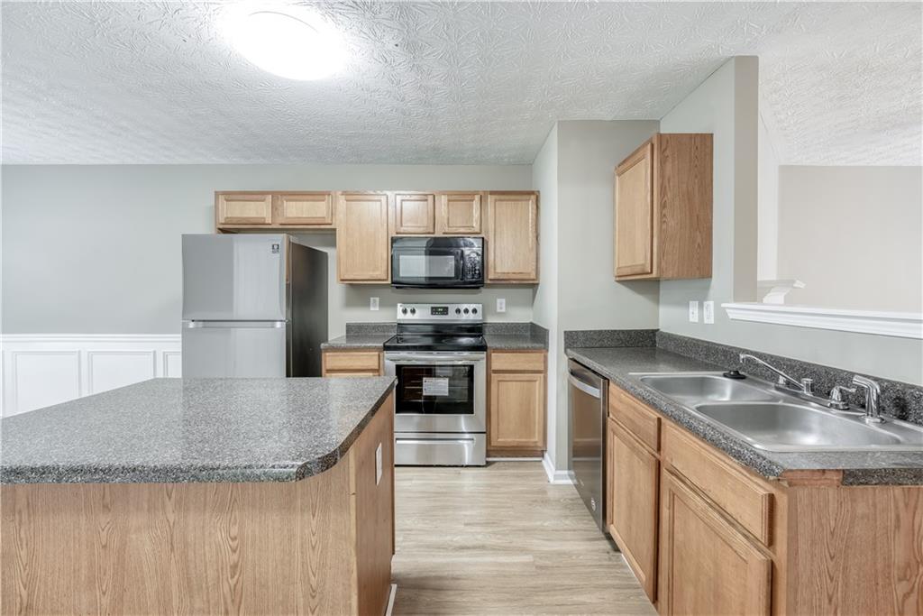 Vinings Crest - Residential Lease