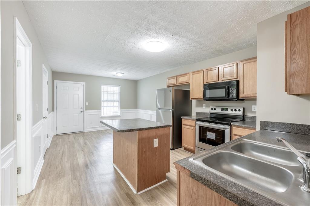 Vinings Crest - Residential Lease