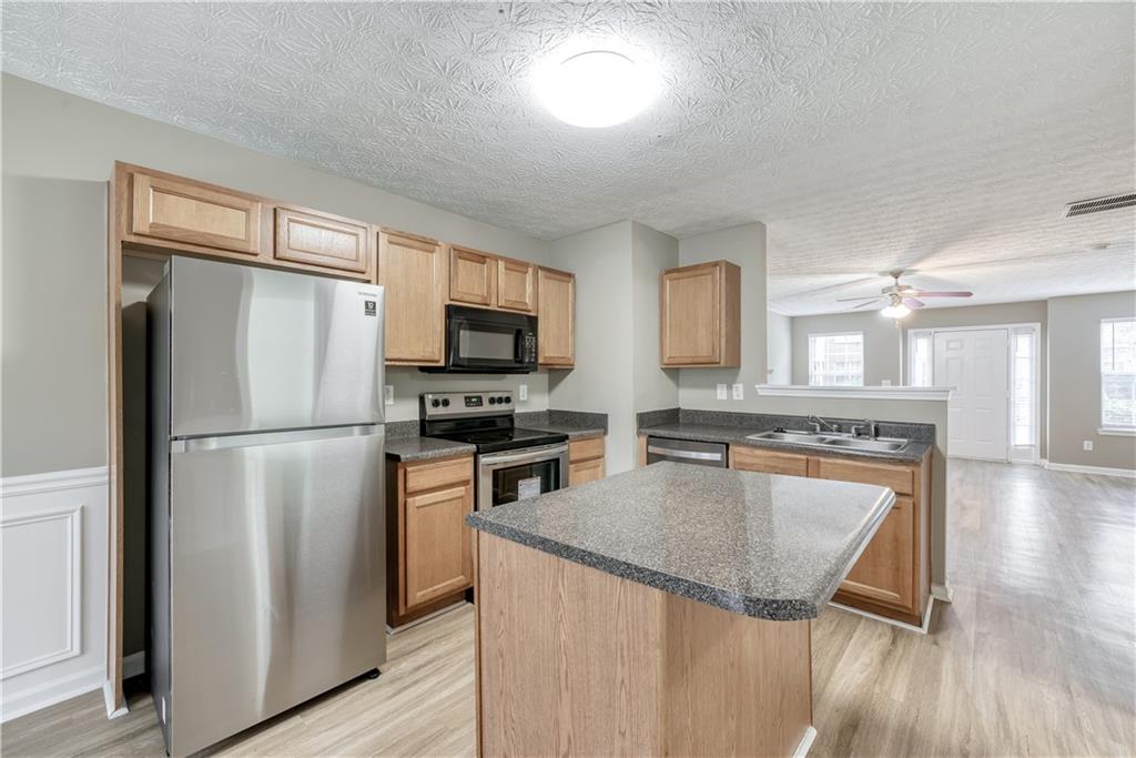 Vinings Crest - Residential Lease