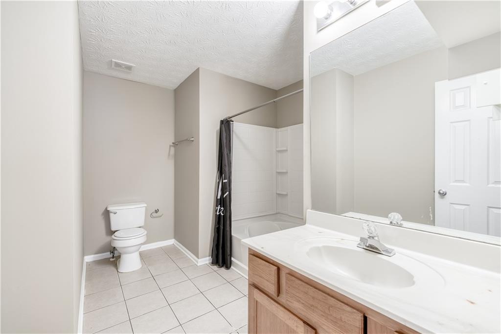 Vinings Crest - Residential Lease