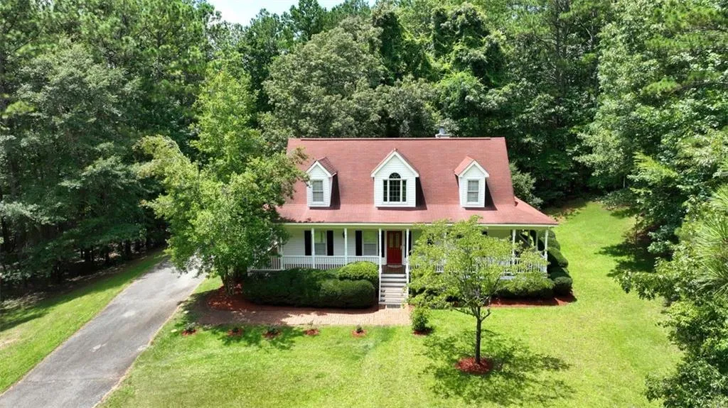 Newnan, Georgia 30263, United States, 3 Bedrooms Bedrooms, ,3 BathroomsBathrooms,Residential,Active,192440