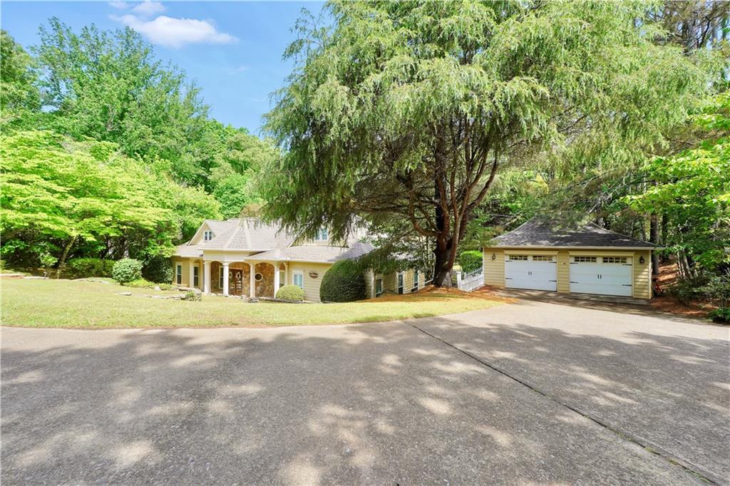 1010 Little River Way