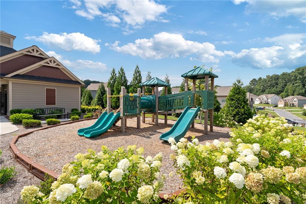 Tiberon on the Etowah - Residential