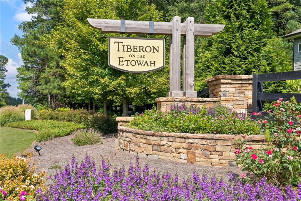 Tiberon on the Etowah - Residential