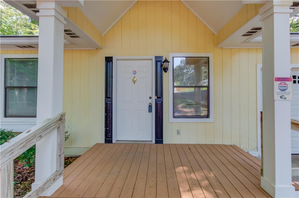 3629 Lakeview Drive
