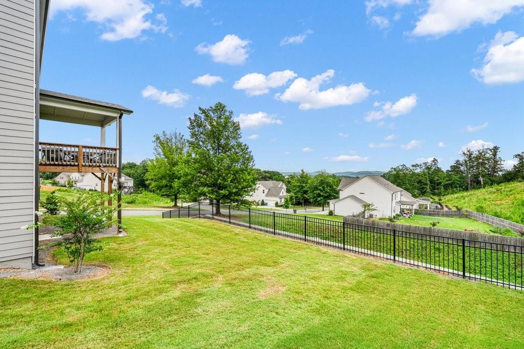 11 Running Terrace Way