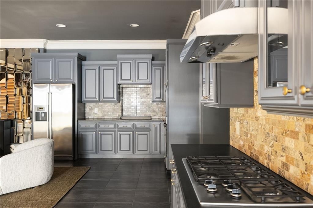 Sandy Springs - Residential
