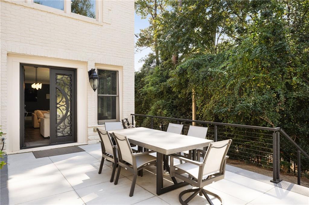 Sandy Springs - Residential